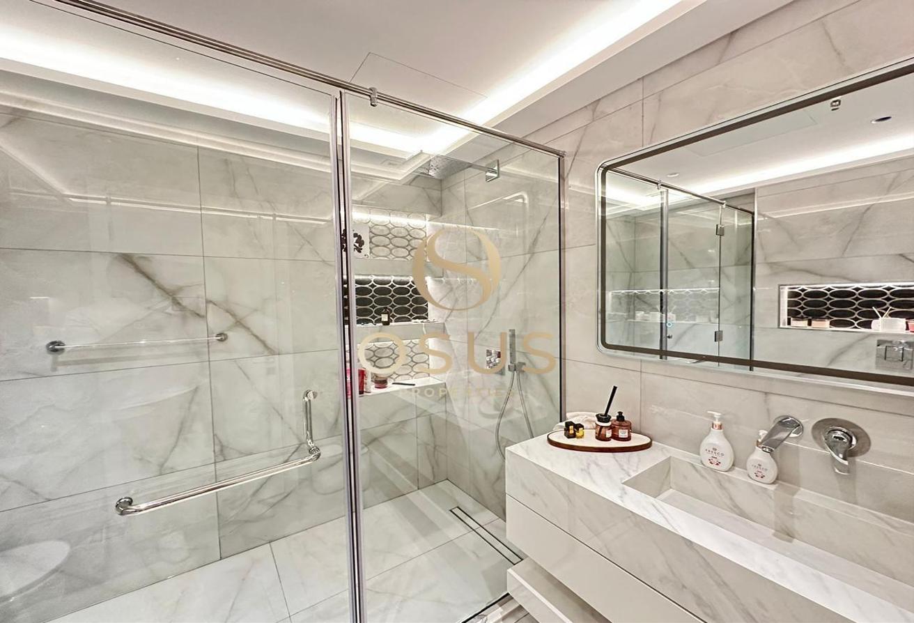 Burj Khalifa View | Furnished | Ready | Maid Room photo 12