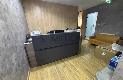 مكتب - غرفة نوم - 1 حمام للايجار في ذا إكستشنج - الخليج التجاري - دبي