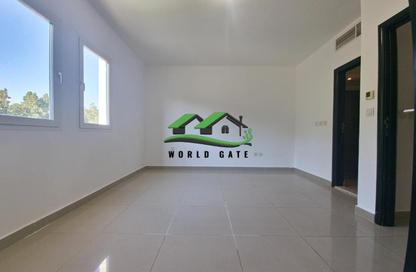 Townhouse - 2 Bedrooms - 3 Bathrooms for rent in Arabian Style - Al Reef Villas - Al Reef - Abu Dhabi