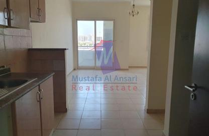 Apartment - Studio - 1 Bathroom for rent in Building Z02 - England Cluster - International City - Dubai