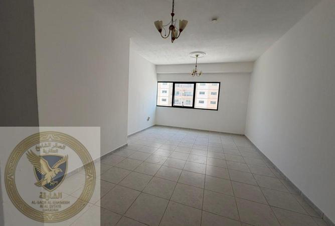 98239979 - Property Image 2