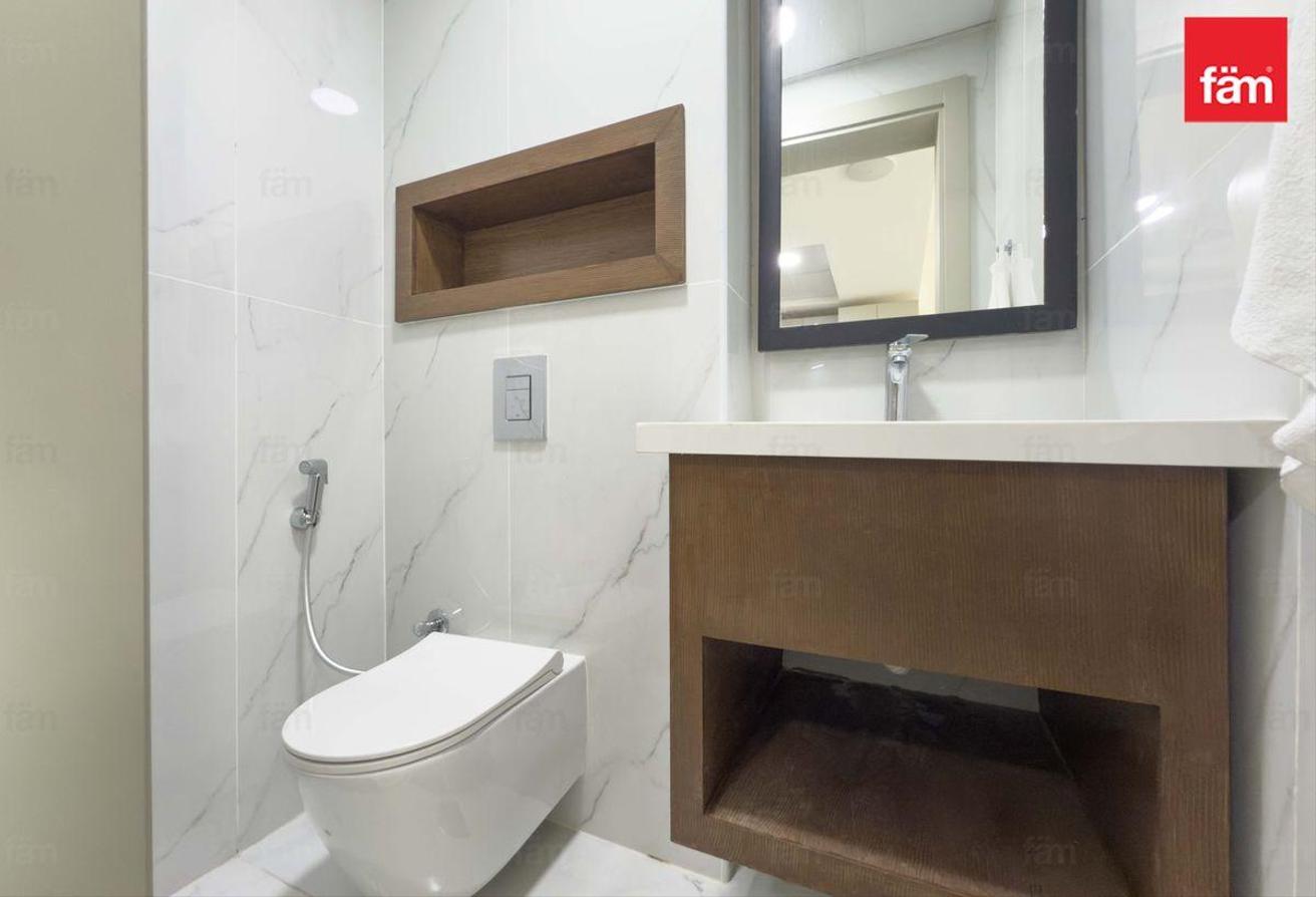 Furnished | High Floor | Park View photo 13
