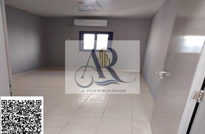 Labor Camp - Studio - 7+ Bathrooms for rent in Ali Mousa Building - Al Sajaa Industrial - Al Sajaa - Sharjah Labor Camp - Studio - 7+ Bathrooms for rent in Ali Mousa Building - Al Sajaa Industrial - Al Sajaa - Sharjah