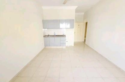 Apartment - Studio - 1 Bathroom for rent in Fire Station Road - Muwaileh - Sharjah