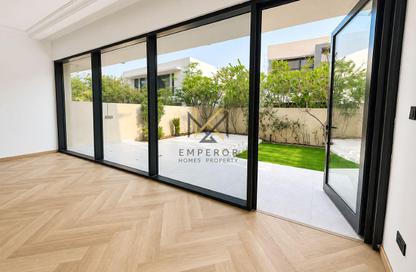 Villa - 3 Bedrooms - 4 Bathrooms for rent in Queens Meadow - Damac Hills - Dubai
