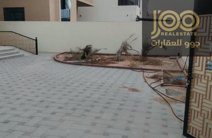 Villa - 4 - 7 for sale in Al Salamah - Umm Al Quwain