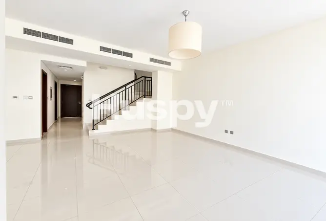 156016242 - Property Image 3