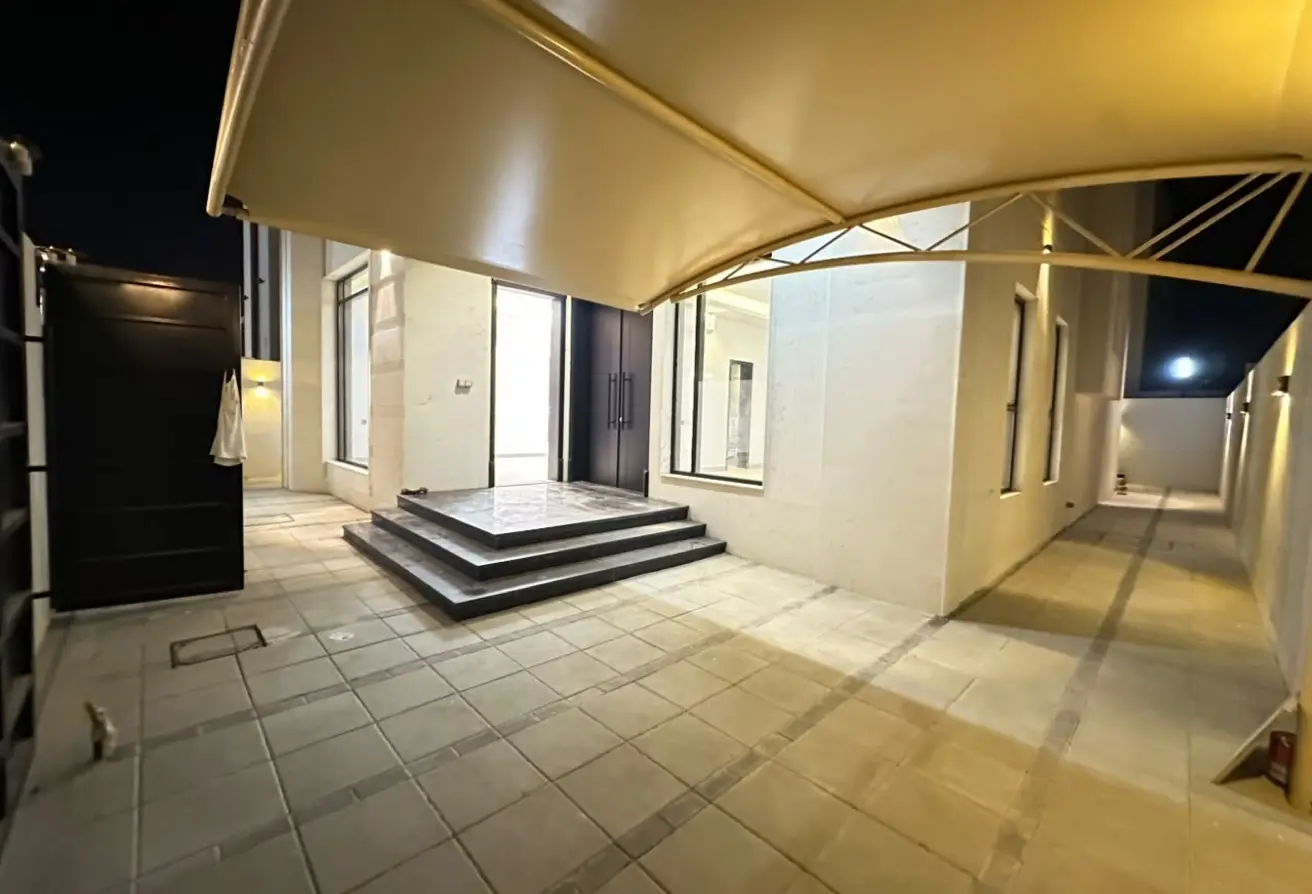 152395504 - Property Main Image
