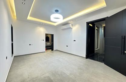 Villa - 5 - 7 for rent in Al Zahya - Ajman