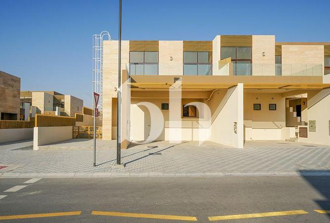 92693639 - Property Main Image