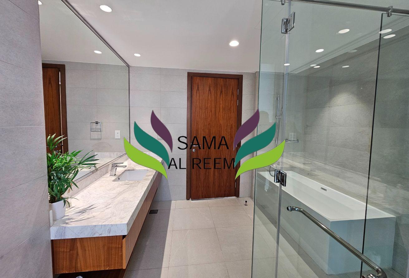 Modern 4BR Villa |Pool |Elevator |Servant Quarters photo 18