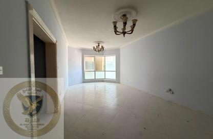 Apartment - 1 Bedroom - 2 Bathrooms for rent in Al Majaz 3 - Al Majaz - Sharjah Apartment - 1 Bedroom - 2 Bathrooms for rent in Al Majaz 3 - Al Majaz - Sharjah