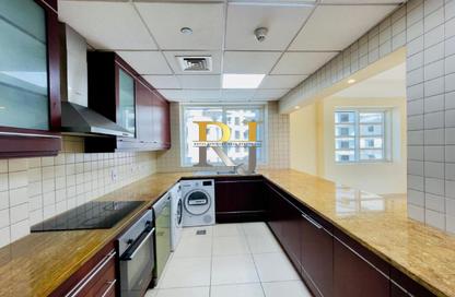Apartment - 2 Bedrooms - 3 Bathrooms for rent in Bin Hendi Tower - Mankhool - Bur Dubai - Dubai