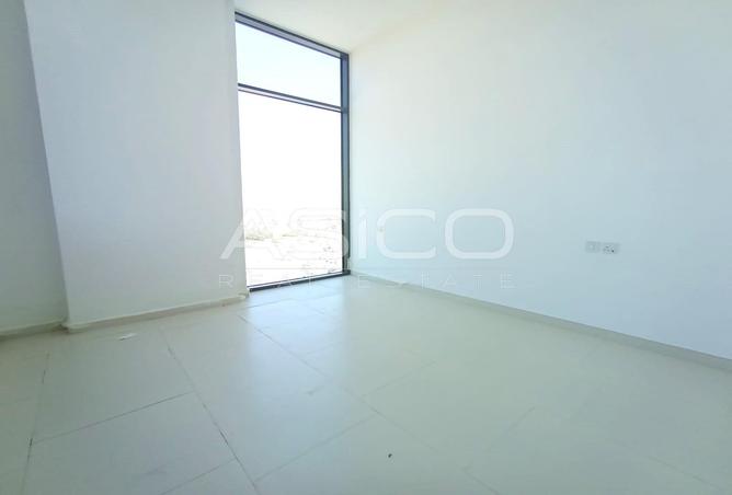 83232197 - Property Image 2