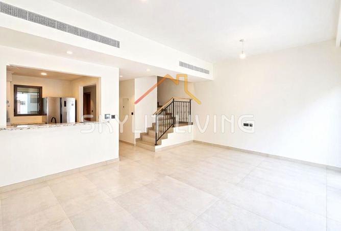 79440556 - Property Image 3