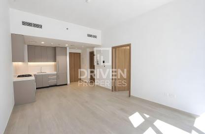 Apartment - 1 Bedroom - 1 Bathroom for rent in Azizi Riviera Beachfront Tower B - Azizi Riviera Beachfront - Azizi Riviera - Meydan One - Meydan - Dubai