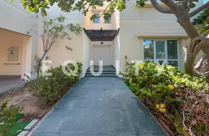 Villa - 5 Bedrooms - 5 Bathrooms for rent in Meadows 4 - Meadows - Dubai