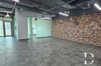 Office Space - Studio - 1 Bathroom for rent in Iris Bay - Business Bay - Dubai