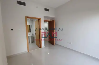 شقة - 2 غرف نوم - 3 حمامات للبيع في جلف تاور - مدينة الإمارات - عجمان