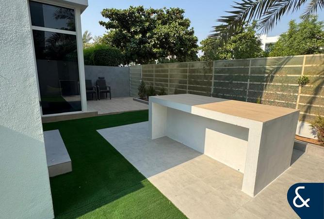 53169219 - Property Image 2