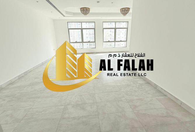 127027968 - Property Main Image