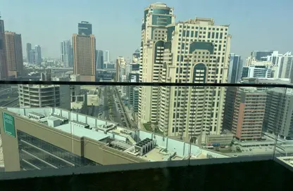 Apartment - 3 Bedrooms - 3 Bathrooms for rent in The Onyx Tower 2 - The Onyx Towers - Greens - Dubai