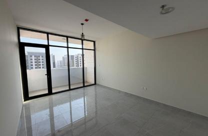 Apartment - 2 Bedrooms - 3 Bathrooms for rent in Muweileh Community - Muwaileh Commercial - Sharjah
