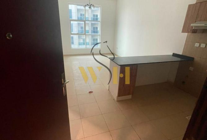 122449425 - Property Image 2