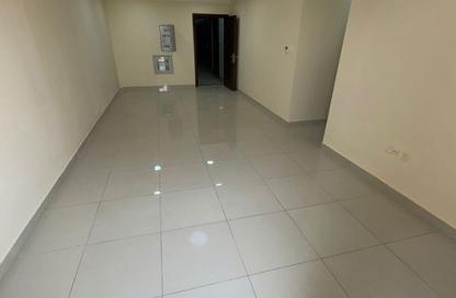 Apartment - 2 Bedrooms - 2 Bathrooms for rent in Al Jurf 3 - Al Jurf - Ajman Downtown - Ajman