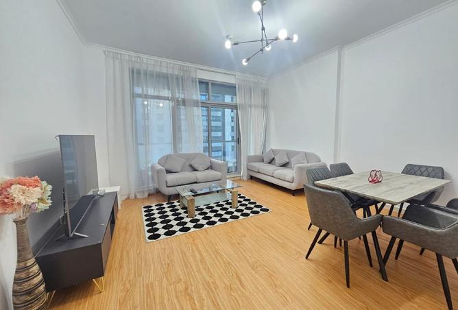 2 bed| Elegant Wooden Flooring | Fully Furnished