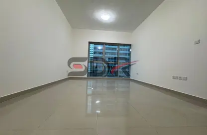 Apartment - 1 Bedroom - 2 Bathrooms for rent in Al Ryami Tower - Tourist Club Area - Abu Dhabi