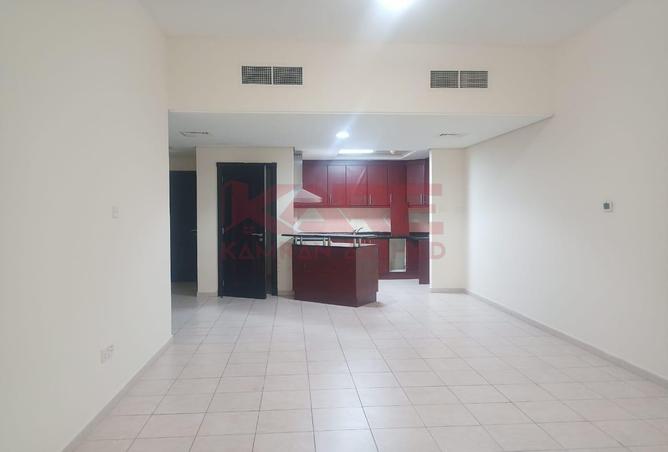 81954072 - Property Main Image