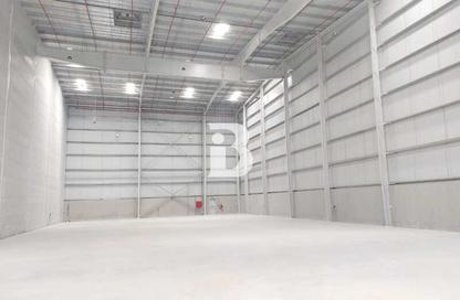 Warehouse - Studio for rent in KIZAD - Al Samha - Abu Dhabi