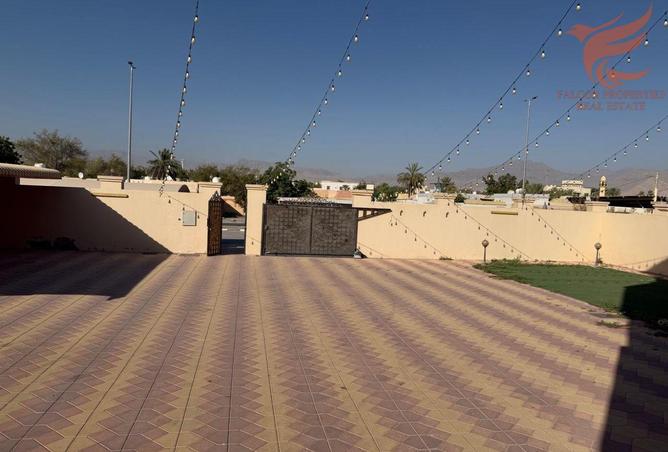 94017548 - صورة العقار 3