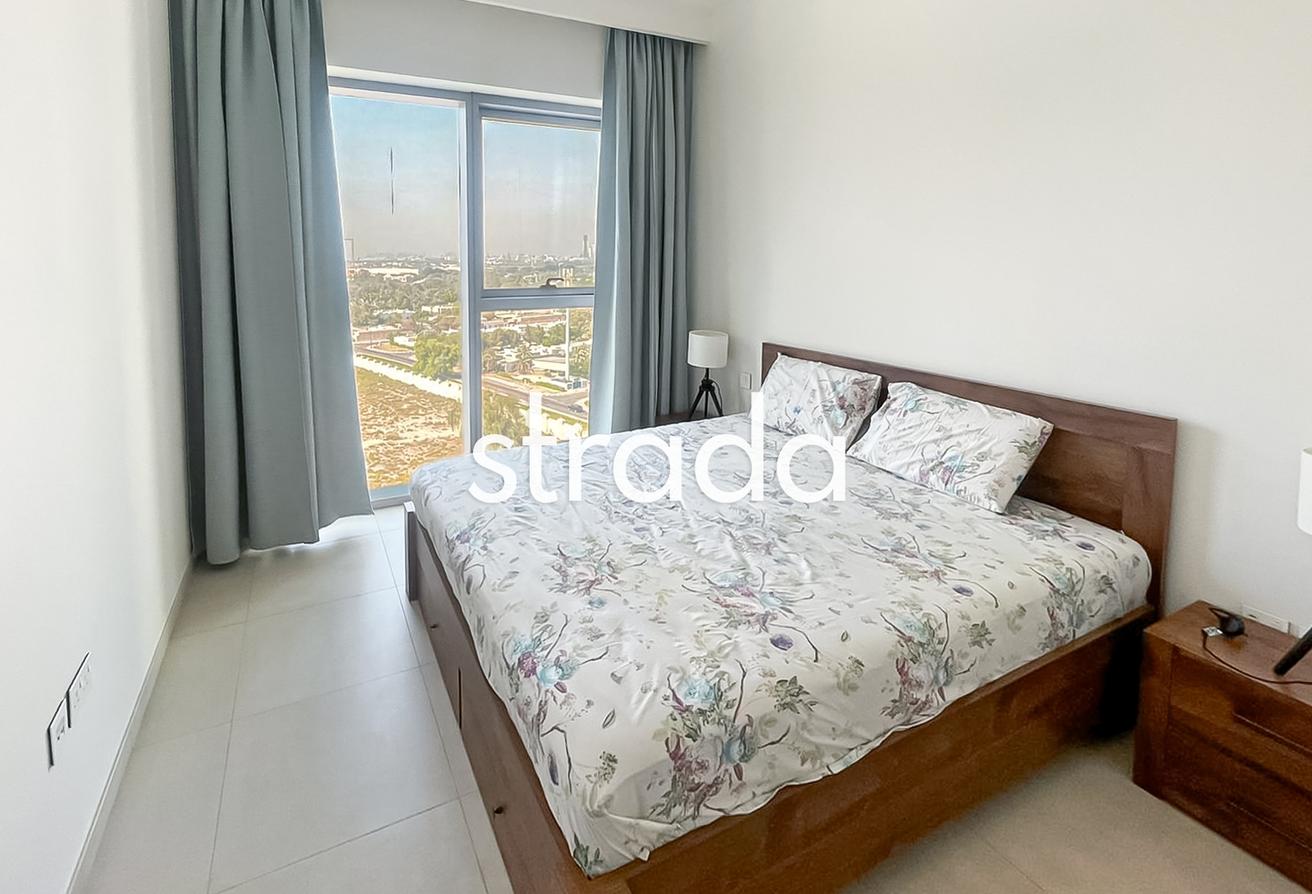 Low Floor | Fully Furnished | Vacant photo 7