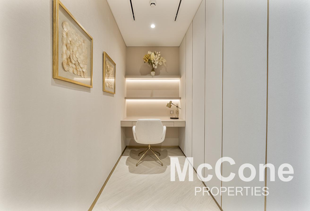 Fully Furnished 1 BR + Study | Bright and Spacious photo 7