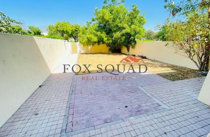 Villa - 3 Bedrooms - 3 Bathrooms for rent in Springs 11 - The Springs - Dubai
