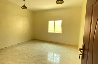 عمارة بالكامل - استوديو - 8 حمامات للبيع في ذا ايكون جازا 2 - الراشدية 3 - الراشدية - عجمان