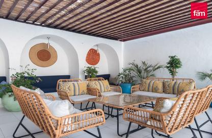 Apartment - 1 Bedroom - 2 Bathrooms for sale in Vita Residencia - Al Sufouh 1 - Al Sufouh - Dubai