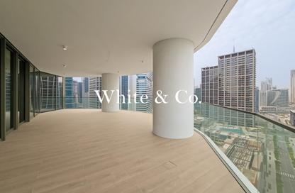 Apartment - 3 Bedrooms - 5 Bathrooms for rent in Jumeirah Living Business Bay - Business Bay - Dubai
