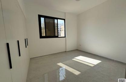 Apartment - 2 Bedrooms - 3 Bathrooms for rent in Al Jurf 1 - Al Jurf - Ajman Downtown - Ajman