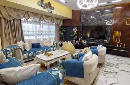 Apartment - 3 Bedrooms - 3 Bathrooms for rent in Executive Tower H - Executive Towers - Business Bay - Dubai