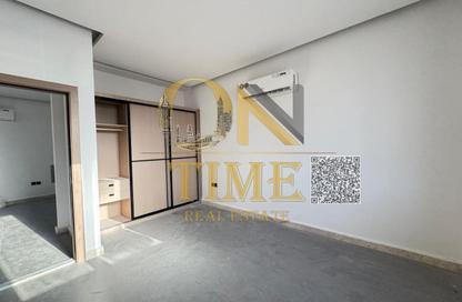 Apartment - 1 Bedroom - 2 Bathrooms for rent in Ajman Corniche Residences - Ajman Corniche Road - Ajman