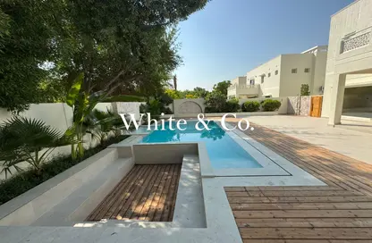 Villa - Studio - 4 Bathrooms for sale in Meadows 9 - Meadows - Dubai
