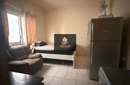 Apartment - Studio - 1 Bathroom for rent in Muwaileh 29 Building - Muwaileh - Sharjah
