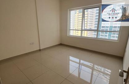 Apartment - 1 Bedroom - 1 Bathroom for rent in Danat Al Khan Tower - Al Khan Lagoon - Al Khan - Sharjah