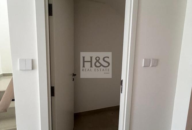 73859393 - Property Image 3