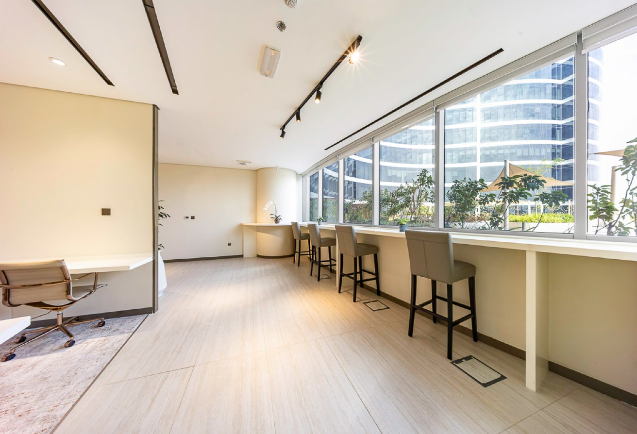 Studio office space in I Rise Tower, Barsha Heights (Tecom): 10