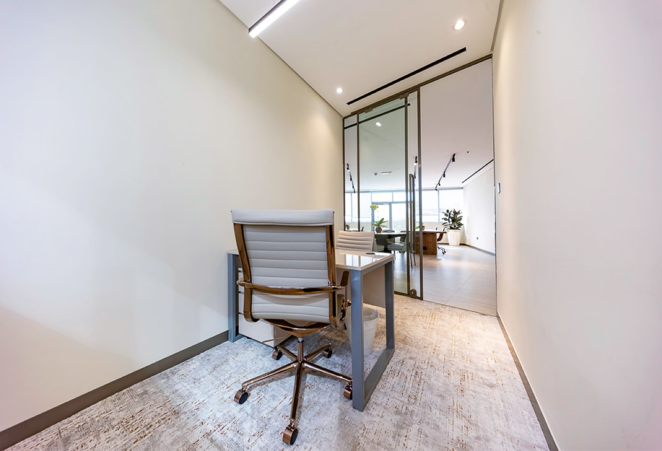 Studio office space in I Rise Tower, Barsha Heights (Tecom): 21