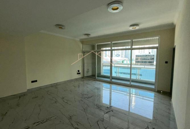 70303191 - صورة العقار 3